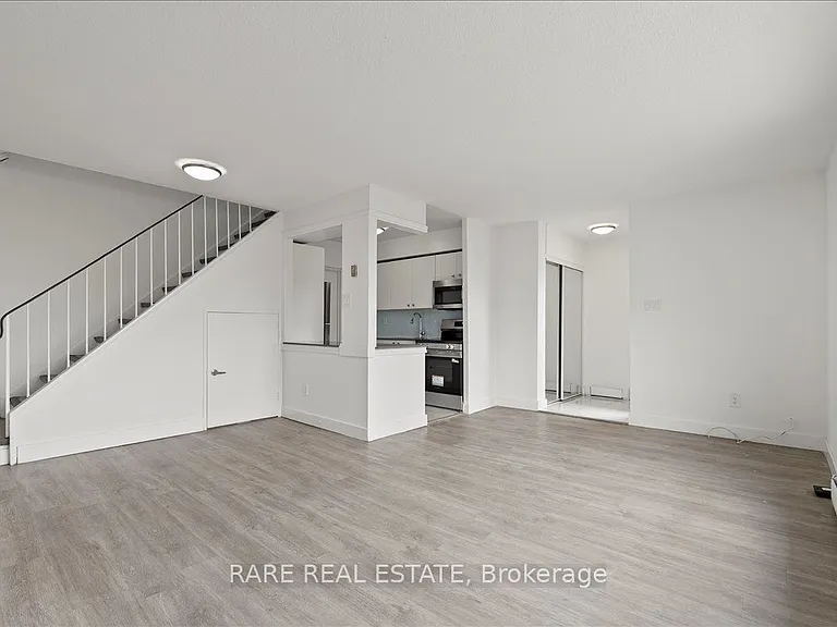 7555 Goreway Dr #157 — Photo 1