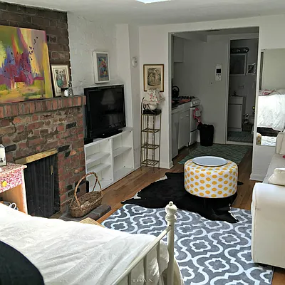 Rented by Town Residential | media 17