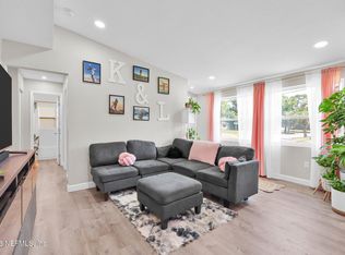 6786 W GASPAR Circle, Jacksonville, FL 32219