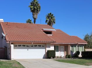223 E Coral Tree Dr, Rialto, CA 92377