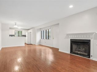 2109 Defoors Ferry Rd NW APT B, Atlanta, GA 30318