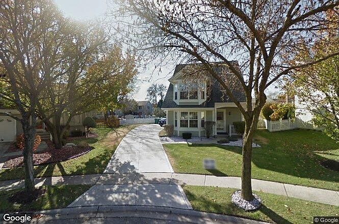 1st image of 4404 Cove Cir