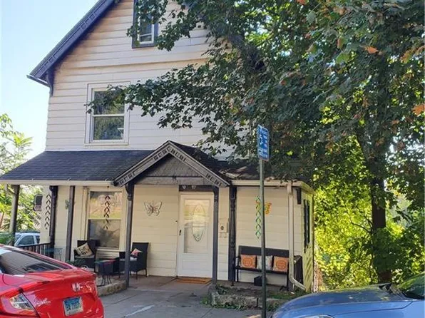 137 Hillside Avenue, New Haven, CT 06512