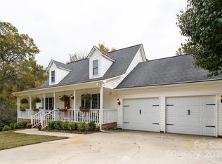 1735 Kallaramo Rd, Rock Hill, SC 29732