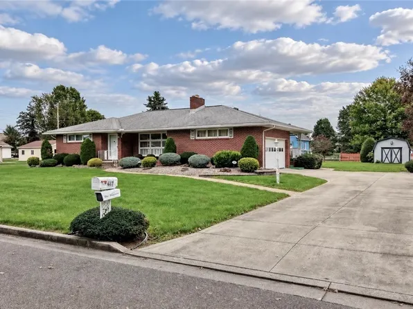 617 Oak St SW, Strasburg, OH 44680