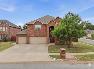 11001 SW 39th Ct, Mustang, OK 73064