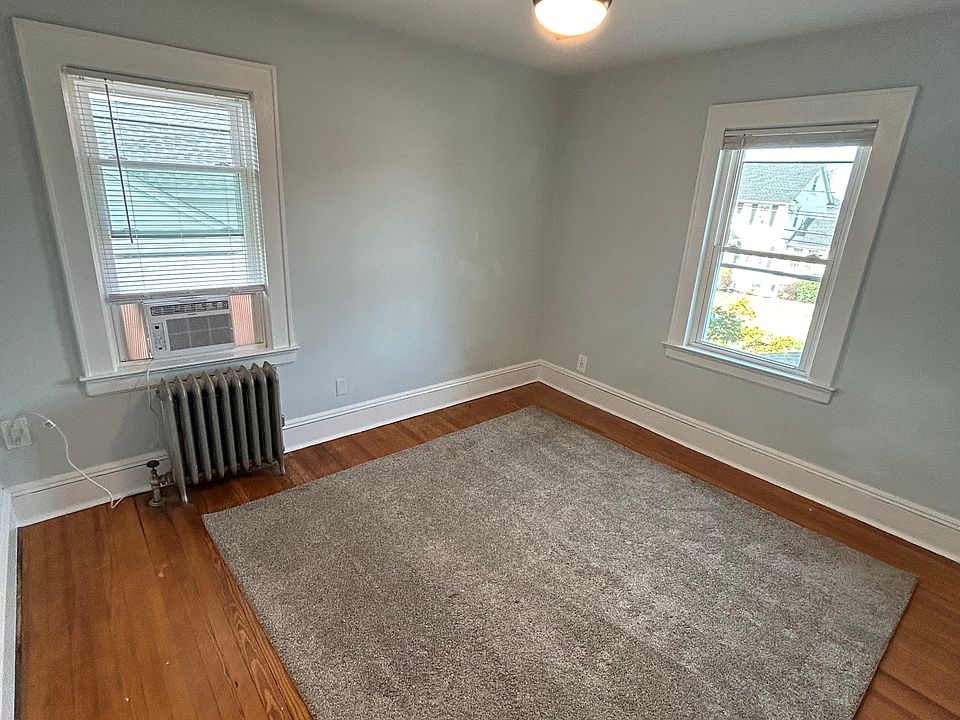 Bedroom 1 view 1