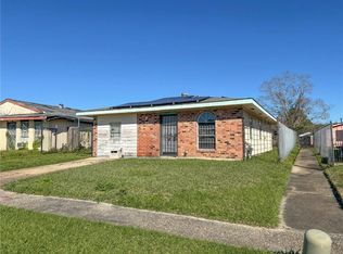 7575 Shorewood Blvd, New Orleans, LA 70128
