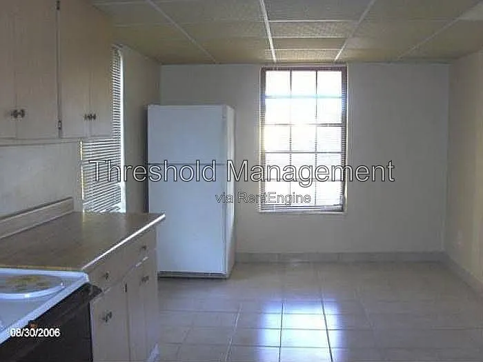 19632 NE 12th Pl — Photo 5