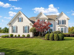 43 Oxford Cir, Southampton, NJ 08088