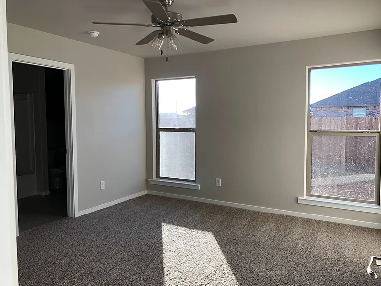 13814 Avenue S — Photo 10