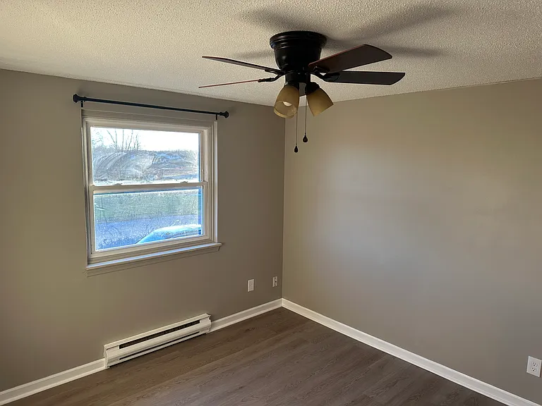 2718 Alder Creek Dr S #3 — Photo 7