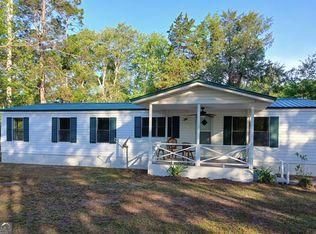 235 Magnolia St, Folkston, GA 31537