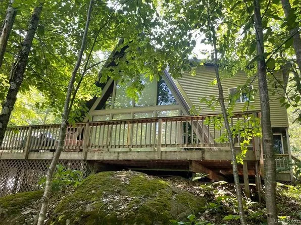 11859N Zugspitz Rd, Upson, WI 54565