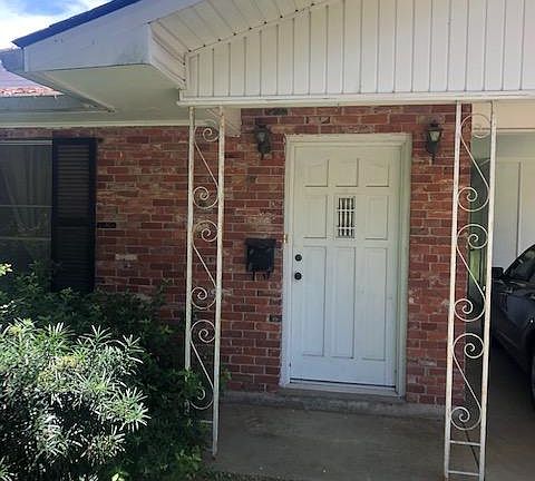 2nd image of 747 Highpoint Dr