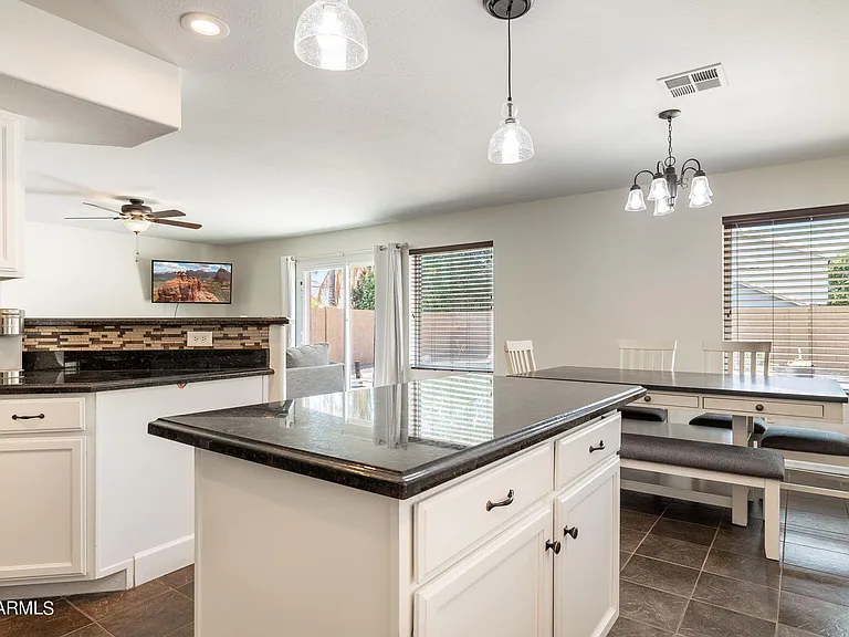7515 E Laguna Azul Ave — Photo 16