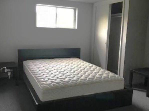 292 W Mill Rd