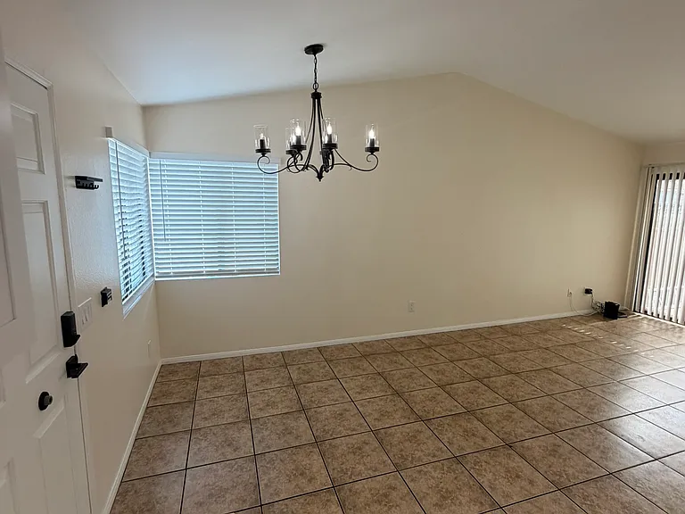 9505 Arlington Ave #48 — Photo 32