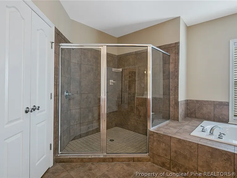 1611 Bluffside Dr #301 — Photo 28