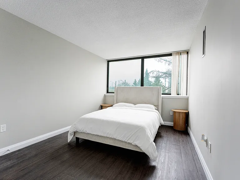 2200 Sherobee Rd — Photo 36