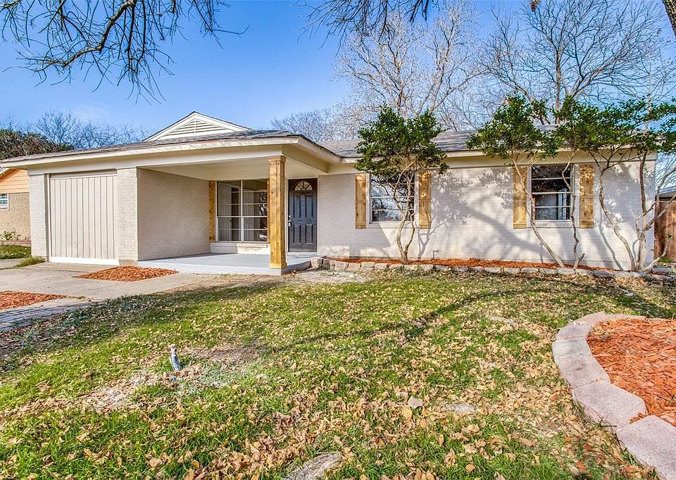 1st image of 606 Blueberry Ln