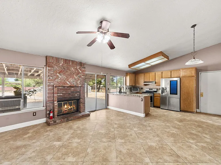 11462 Brackenfern Ct — Photo 4