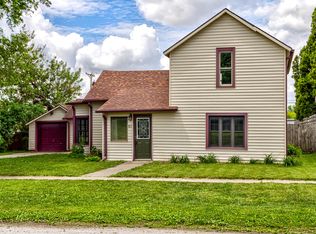 80 Maxwell St, Maxwell, IA 50161