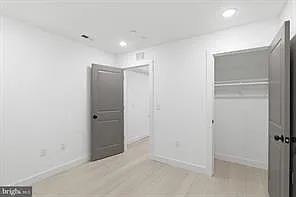 1005 W Orleans St — Photo 10