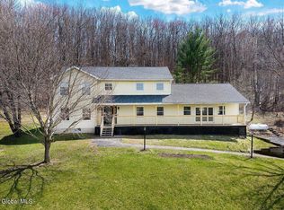 641 Knickerbocker Rd, Schaghticoke, NY 12154