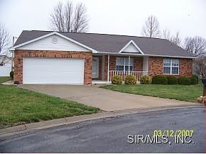 1st image of 34 Michelle Dr