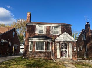 5936 Hillcrest St, Grosse Pointe, MI 48236