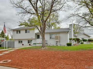1008 Dearborn St, Aurora, CO 80011