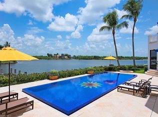 3695 Nelsons Walk, Naples, FL 34102