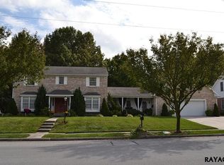 357 Dart Dr, Hanover, PA 17331