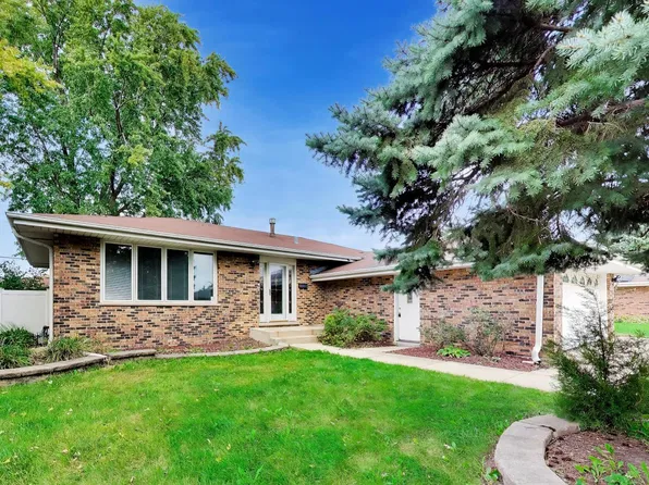 54 E 163rd St, South Holland, IL 60473