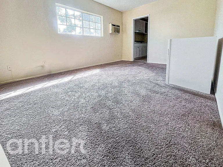 8734 Tobias Ave #B8 — Photo 1