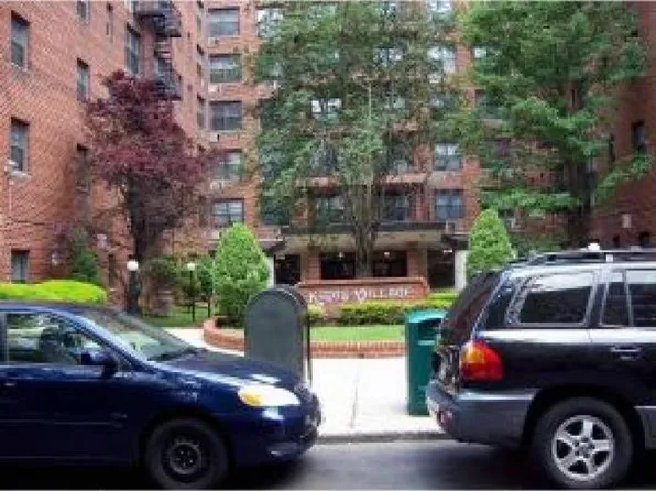 1165 E 54th St APT 1D, Brooklyn, NY 11234