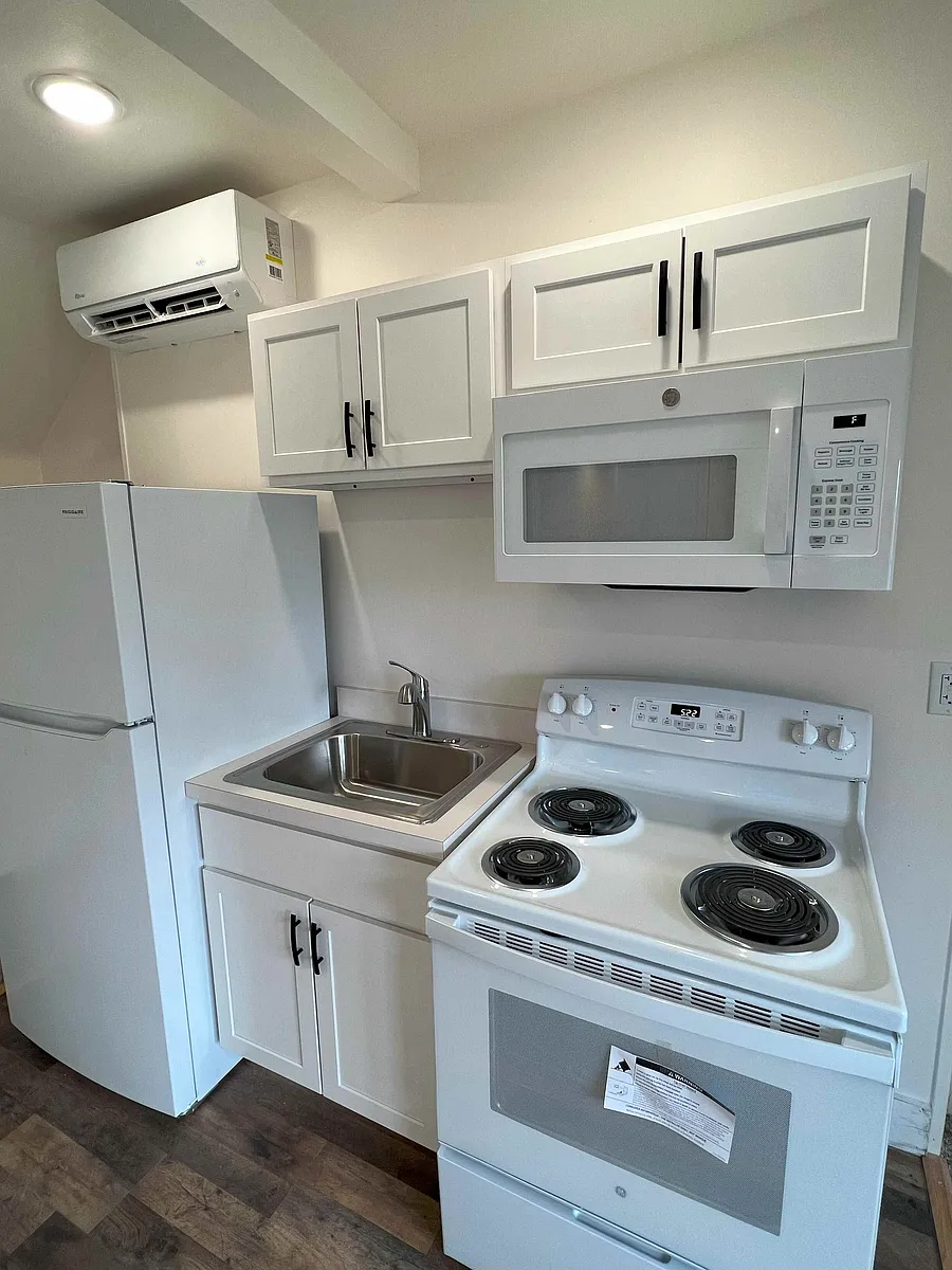 Building Photo - 509 Wyckoff Rd #14