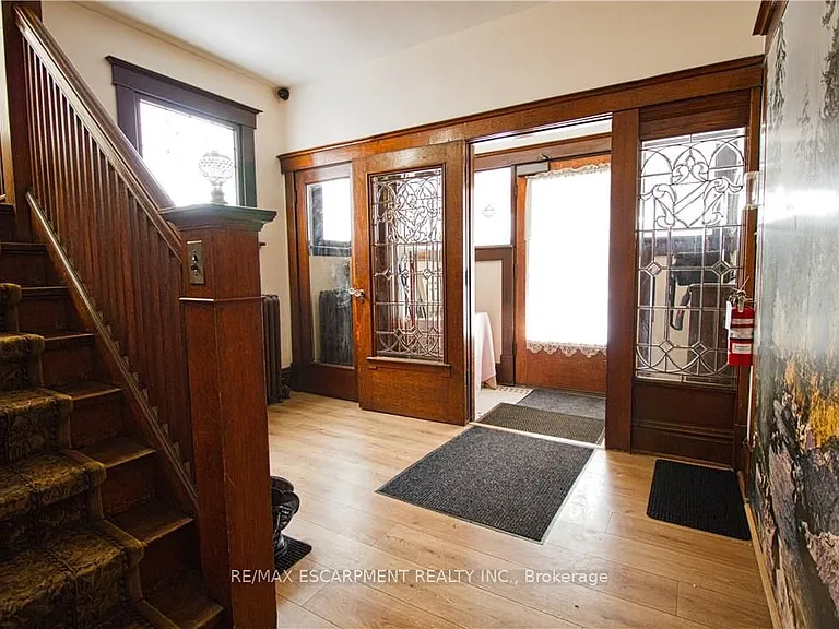 22 Blake St #2 — Photo 5