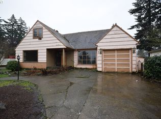 10930 NE Klickitat St, Portland, OR 97220