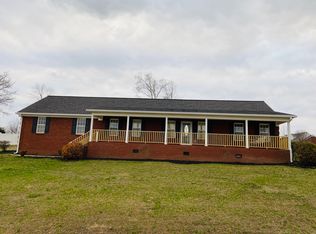 259 Creek Dr, Rainsville, AL 35986