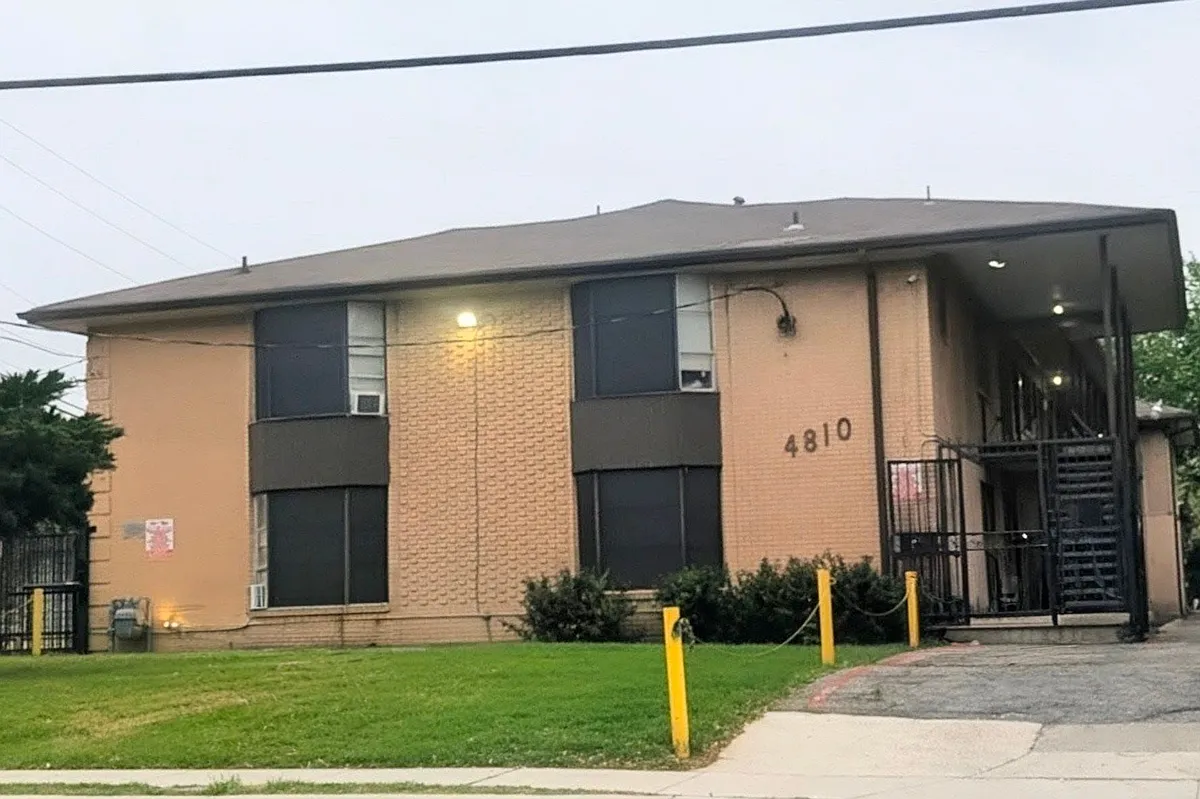 Building Photo - 4810 Gaston Ave