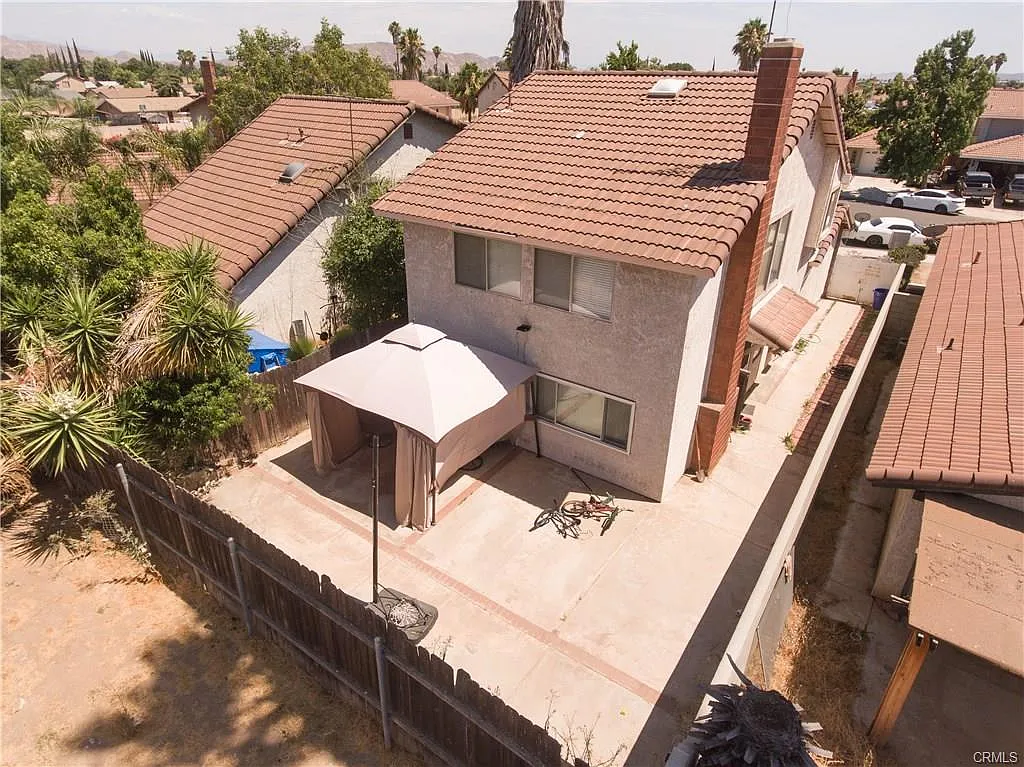 5 bed, 1474 sqft, $850 — Photo 4