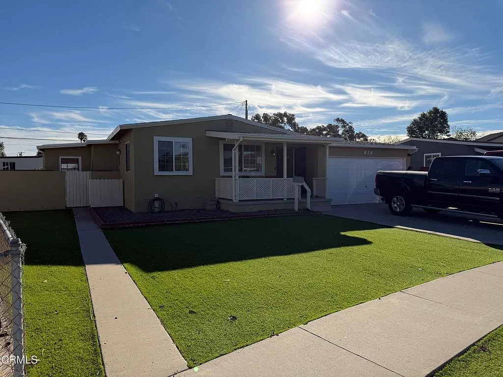 3 bed, 2.0 bath, 1132 sqft, $3,600 — Photo 1