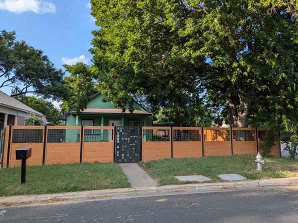2116 Willow St, Austin, TX 78702