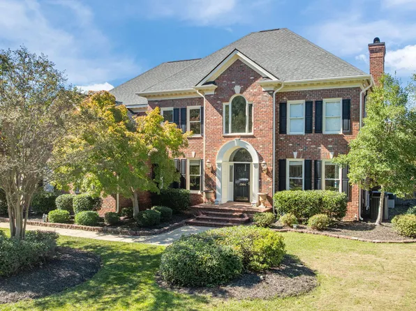 3564 Turnberry Cir, Fayetteville, NC 28303