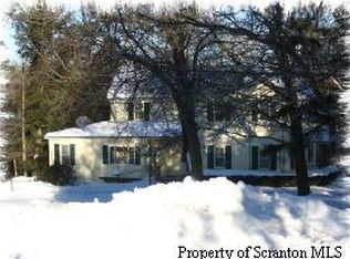 190 Stoney Lonesome Rd, Newfoundland, PA 18445