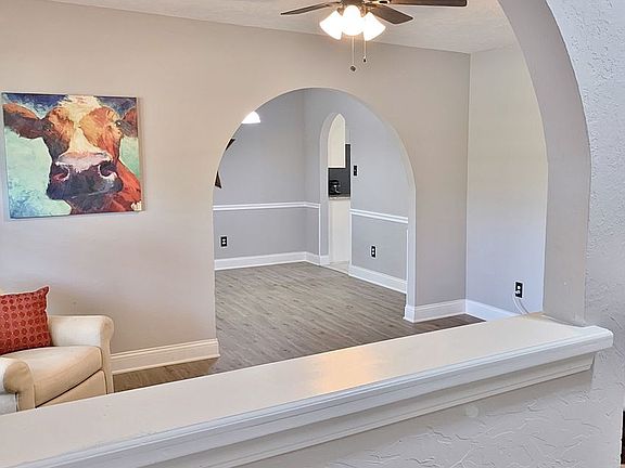 5th image of 2812 NE Heritage Dr