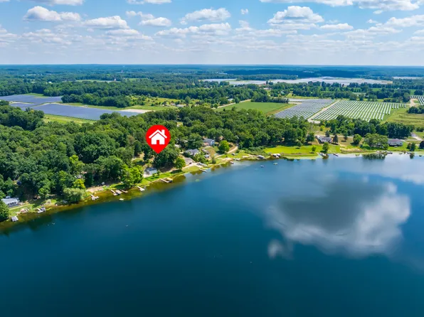 13667 Carefree Dr, Battle Creek, MI 49017