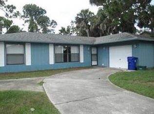 401 Kumquat Ave, Sebastian, FL 32958